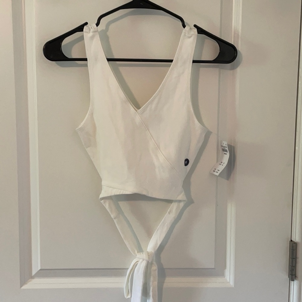 crossover tank top 2x